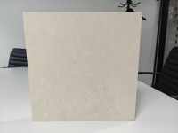 Облицовочная плитка из иранского известняка Gohareh для укладки на пол и стены.